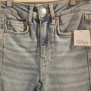 NWT Free People Distressed High Rise Jeans Size 24 Light Wash Raw Hem